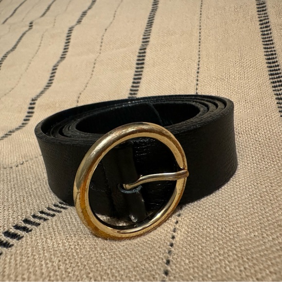 Simon’s belt size sm - Picture 3 of 3